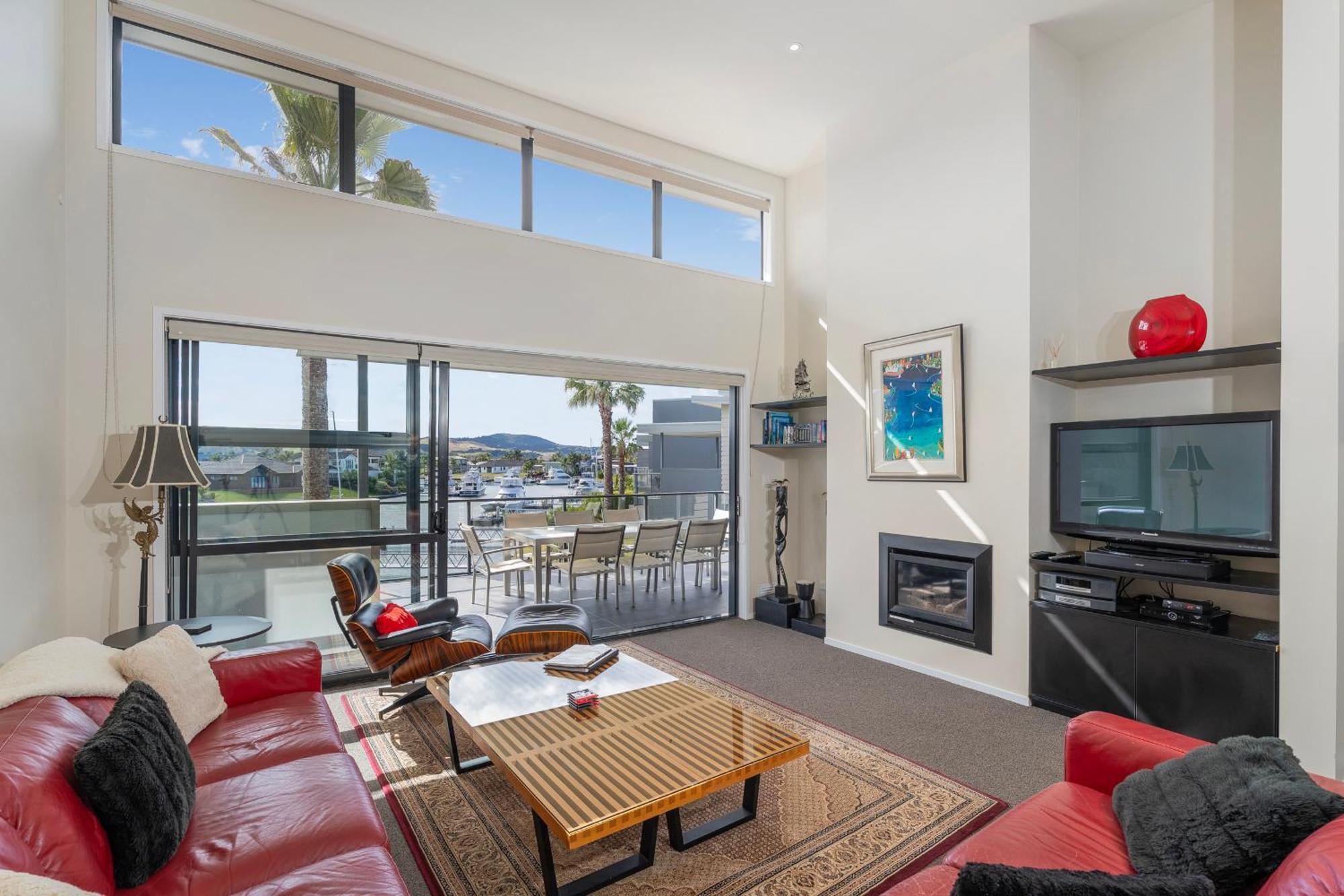 Sovereign Pier On The Waterways Whitianga Exterior photo