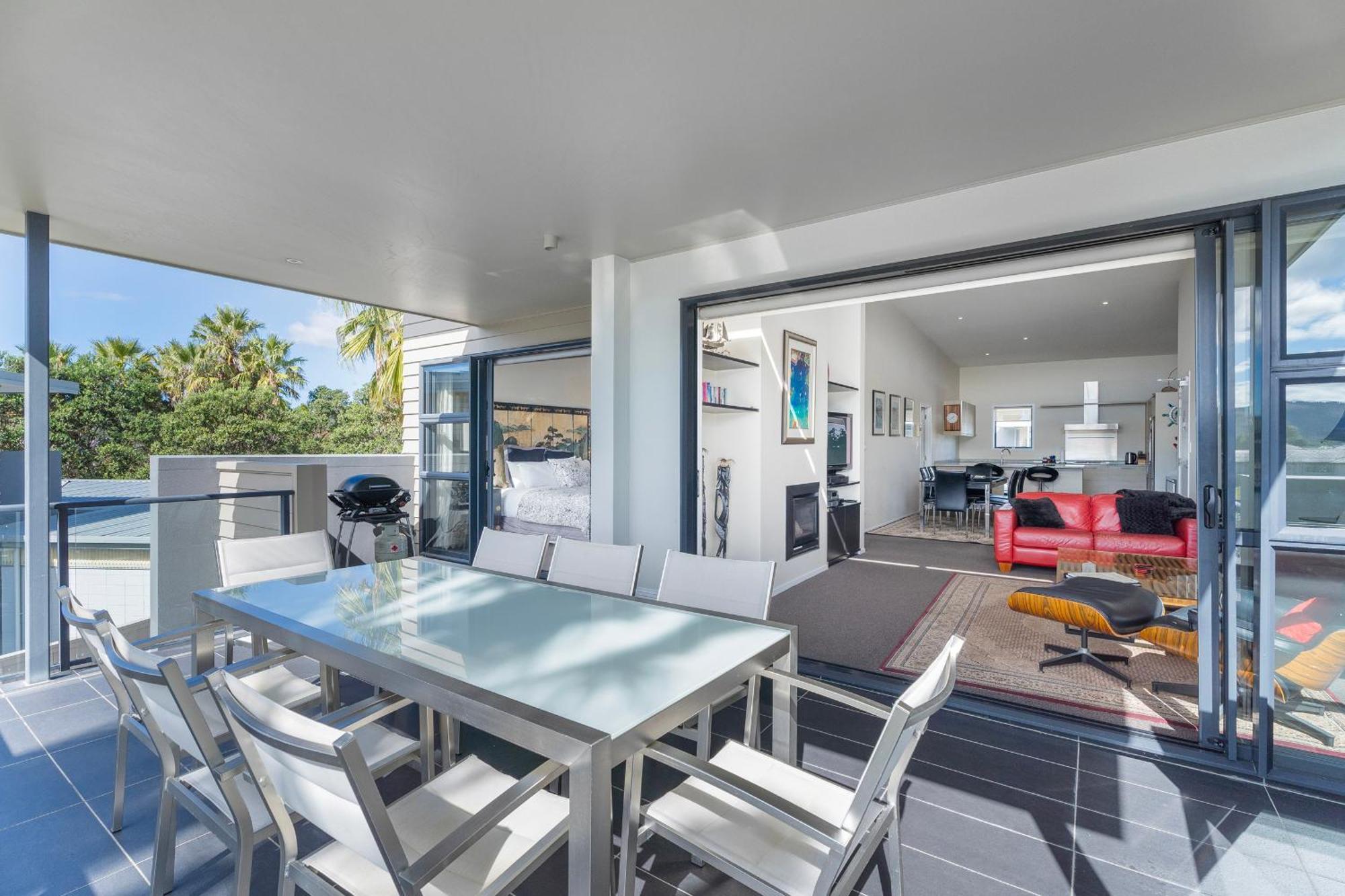 Sovereign Pier On The Waterways Whitianga Exterior photo