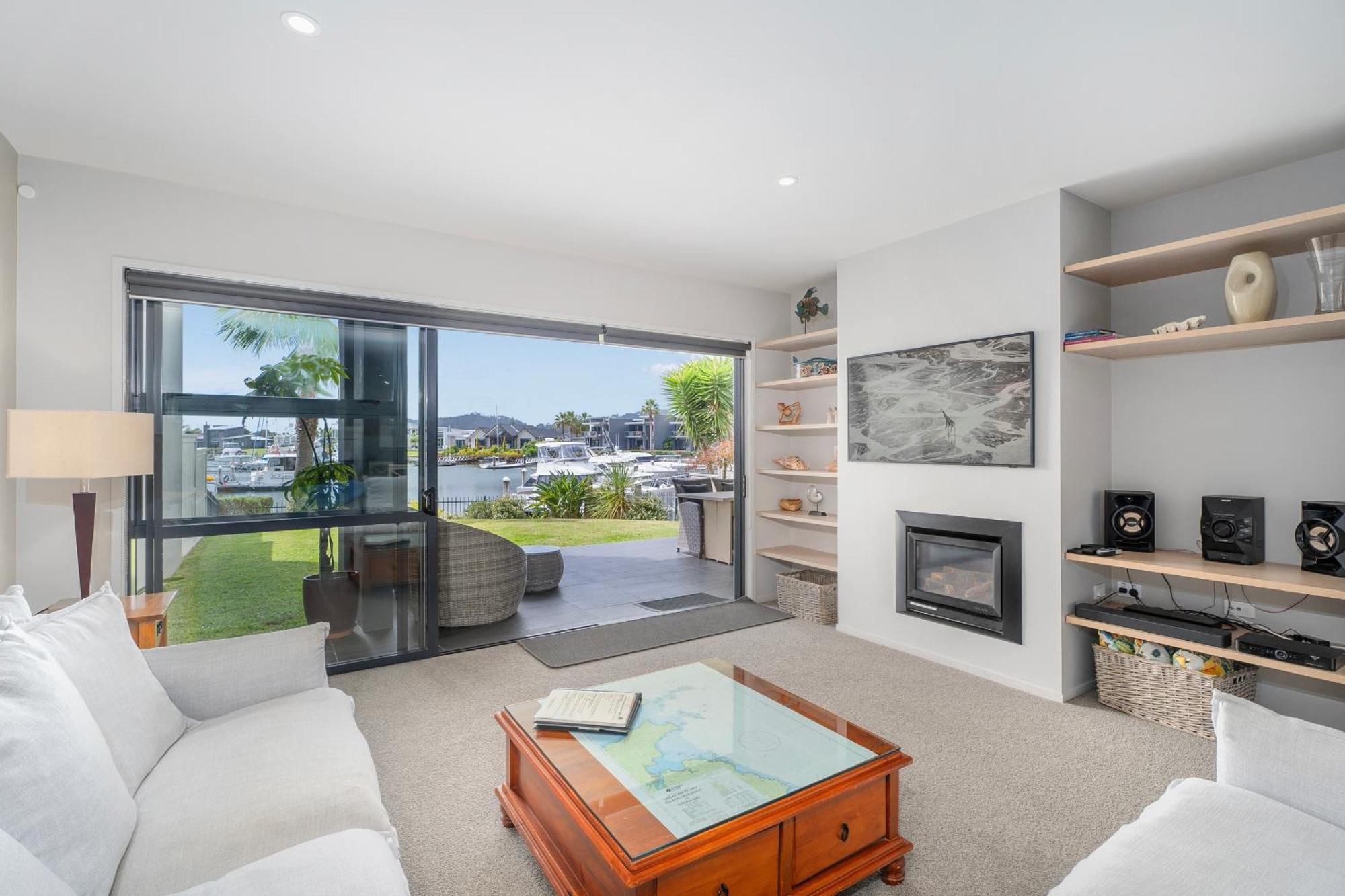 Sovereign Pier On The Waterways Whitianga Exterior photo