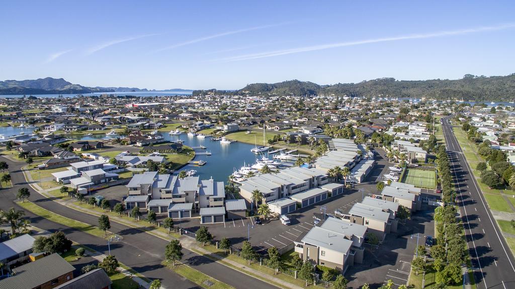 Sovereign Pier On The Waterways Whitianga Exterior photo